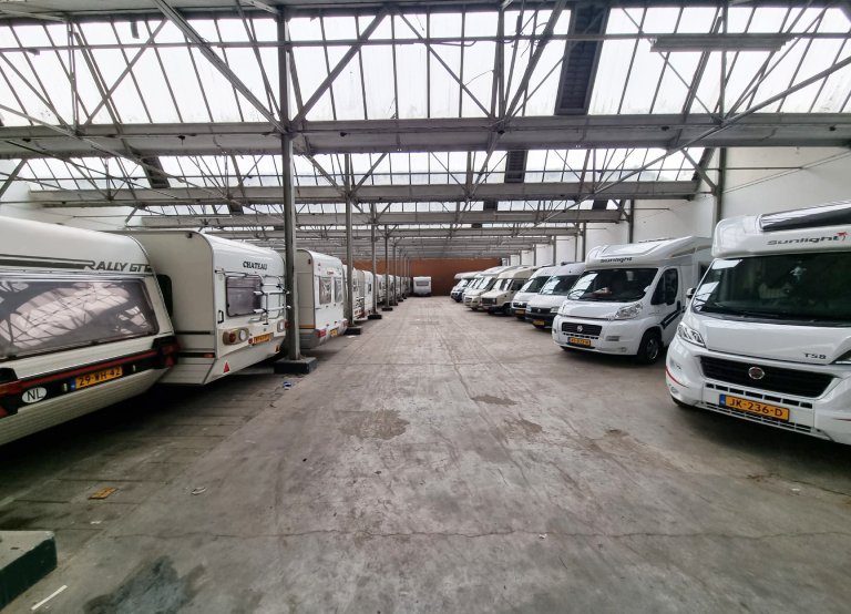 Caravanstalling Emmen 2