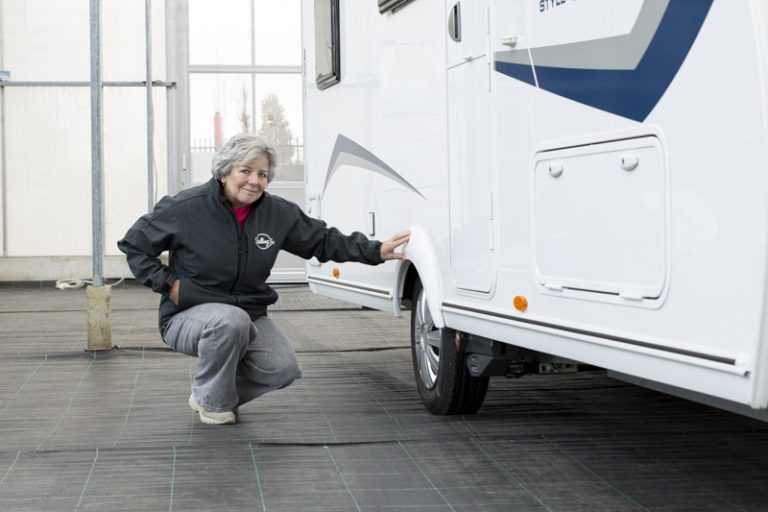 Professionele beheerders van caravanstalling